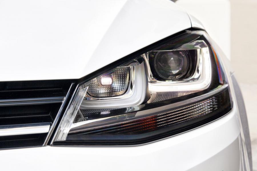  Volkswagen Golf TDI 5-Door 2015 года  (US) (фото 7 из 10)